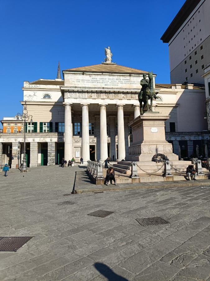 Le Maschere Di Palazzo Rosso. Lejlighed Genova Eksteriør billede